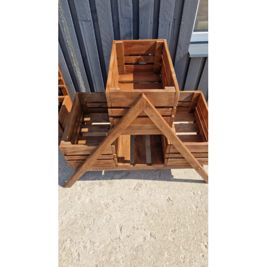 Flower box "Trio" Size: height 90cm, length 120cm