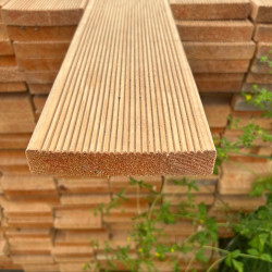 Decking board 27x140 4.2 m