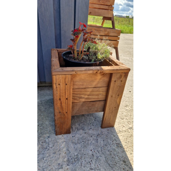 Flower box "Single" Size: 38х38, height 40cm